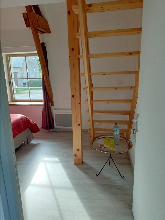 Au Mont & Merveilles Sartilly-Baie-Bocage Екстер'єр фото